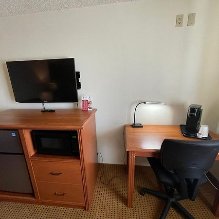 Hotel Super 8 By Wyndham Williston Nd Extérieur photo