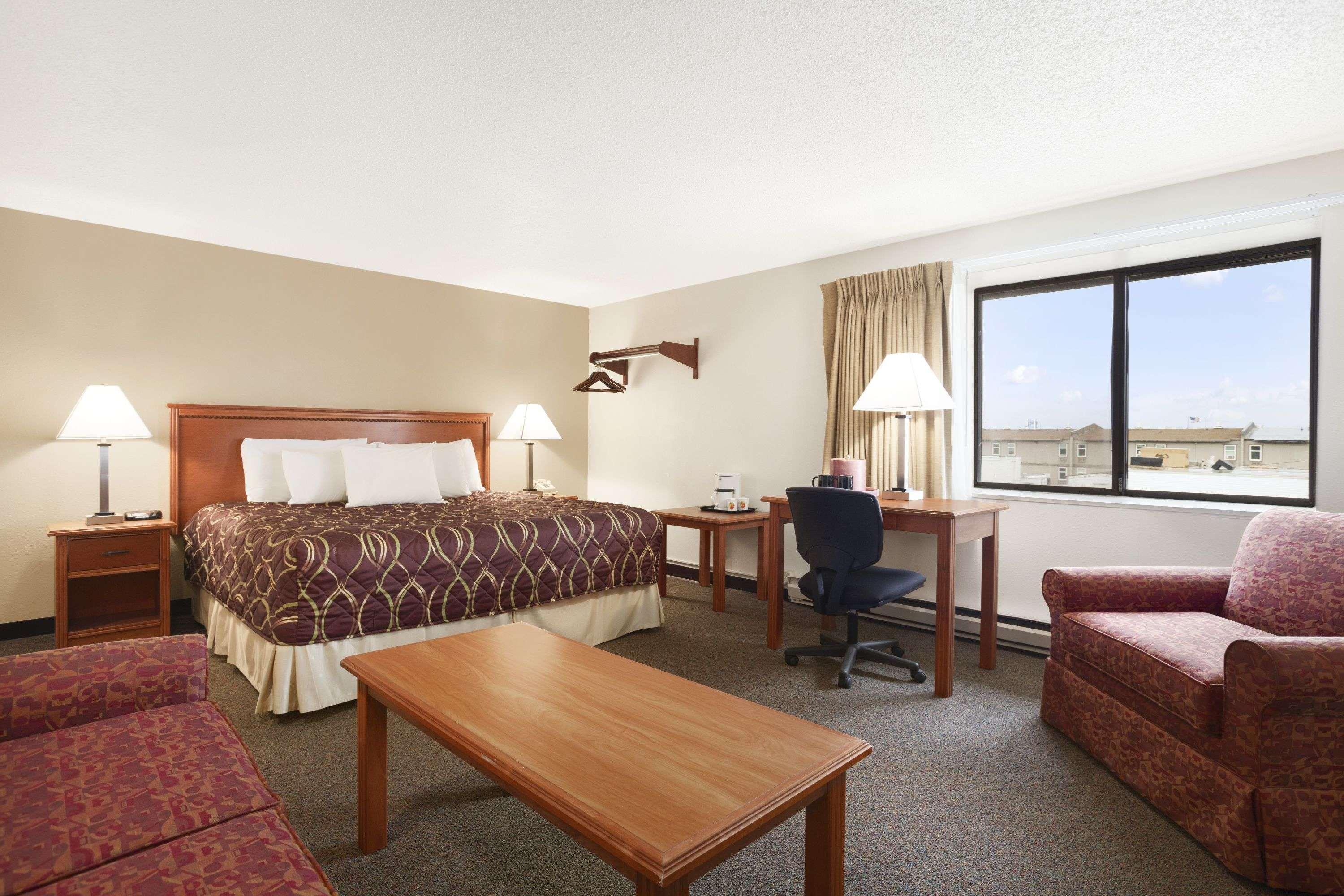 Hotel Super 8 By Wyndham Williston Nd Extérieur photo